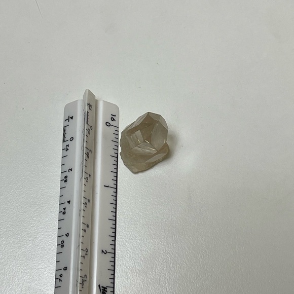 Mini Rutile in Quartz raw point - Picture 3 of 16